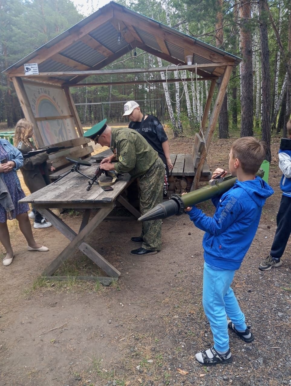 ПОГРАНИЧНАЯ ЗАСТАВА.