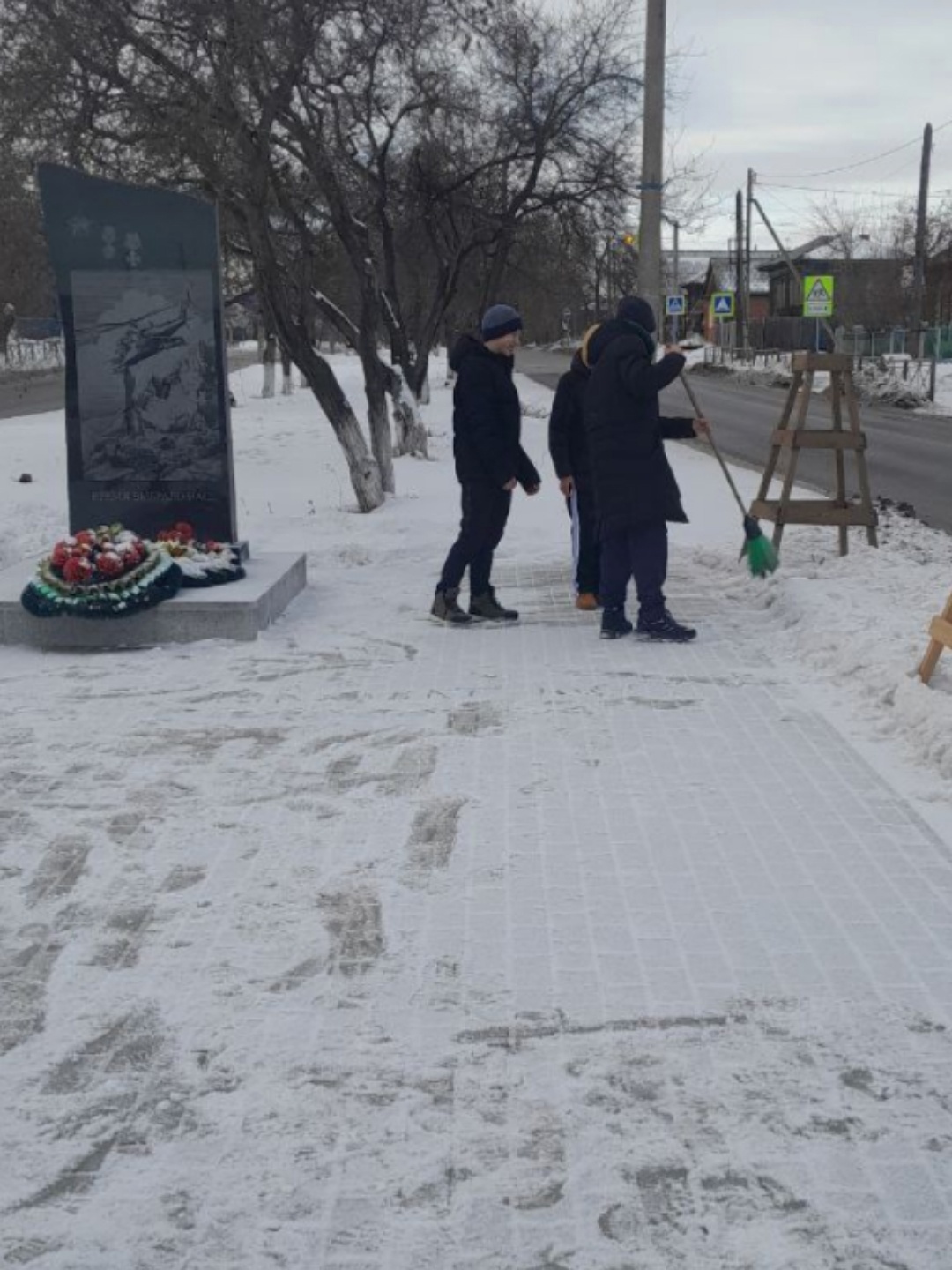 КТО, ЕСЛИ НЕ МЫ?.