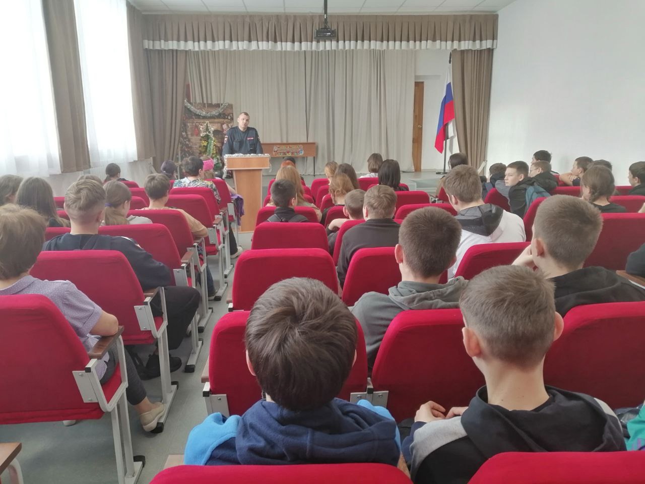 БЕЗОПАСНОСТЬ НА ДОРОГЕ!!!.